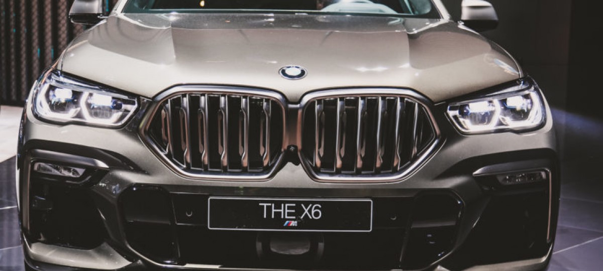 2020 BMW X6 fotky z výstavy IAA vo Frankfurte