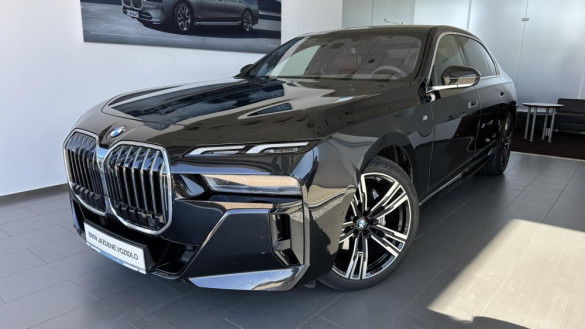 BMW 740d xDrive Sedan